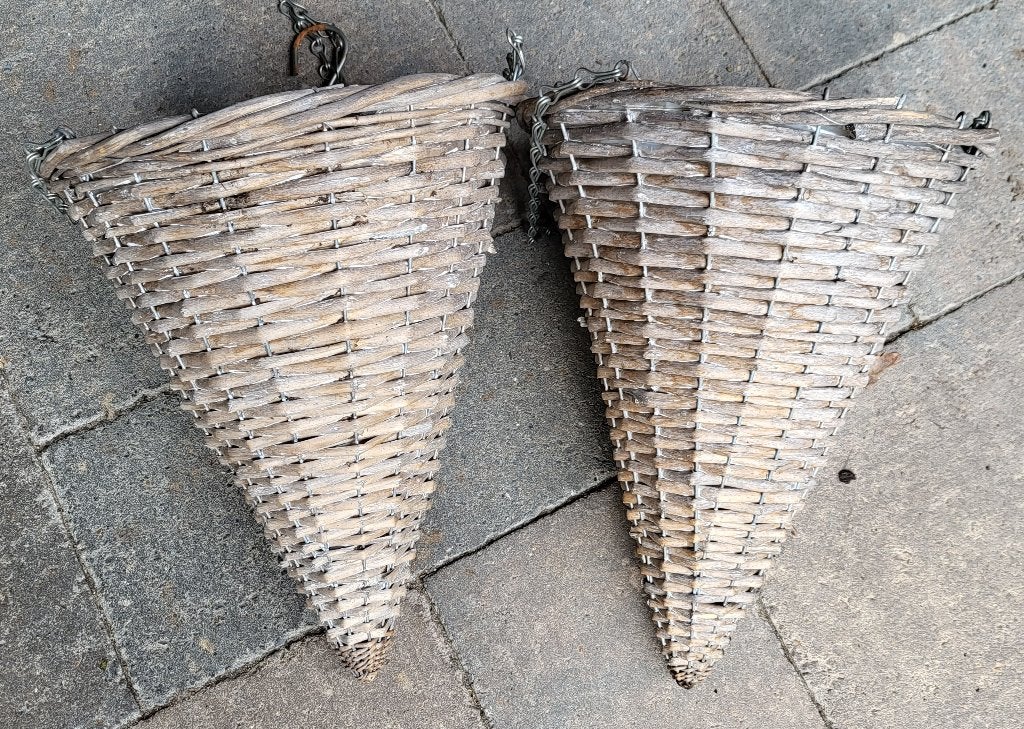 2 rieten balkon manden + 2 hang manden zie omschrijving, Overige materialen, Gebruikt, Minder dan 30 cm, Verzenden