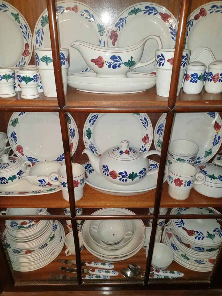 Boerenbont servies, Ophalen