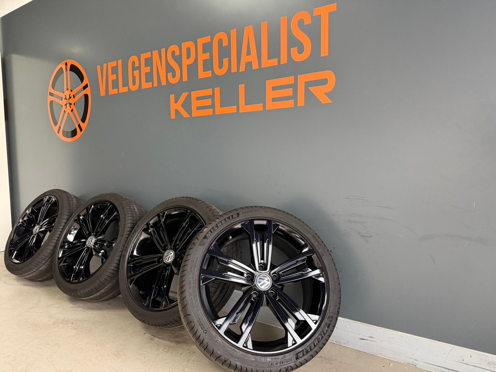 Vw Golf 18 inch Sevilla velgen 5x112 Orig Michelin Zomerset, Auto-onderdelen, Banden en Velgen, 18 inch, Banden en Velgen, Ophalen of Verzenden