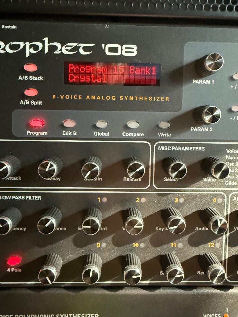 Prophet o8 desktop, Muziek en Instrumenten, Synthesizers, Overige merken, Gebruikt, Met midi-aansluiting, Overige aantallen