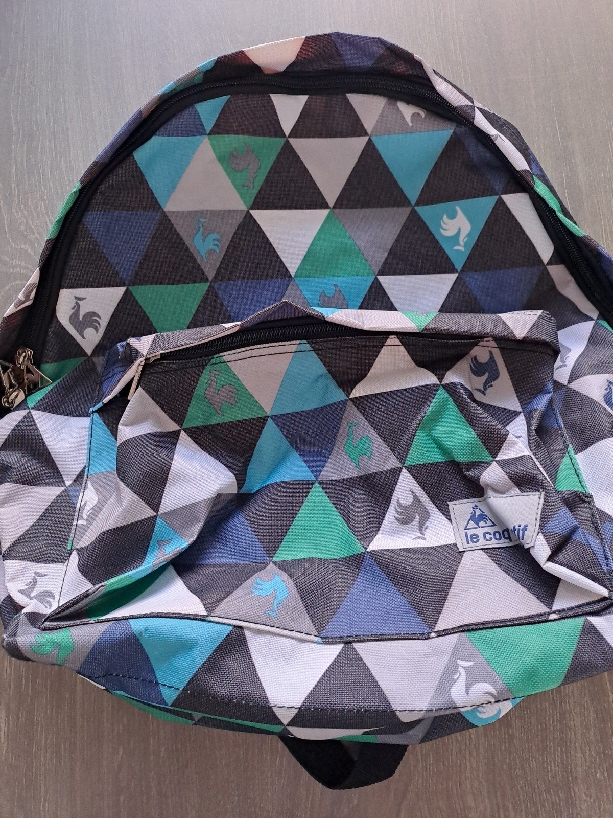 Le Coq Sportif rugzak met geometrisch patroon, Overige merken, Gebruikt, Ophalen of Verzenden, Minder dan 25 cm