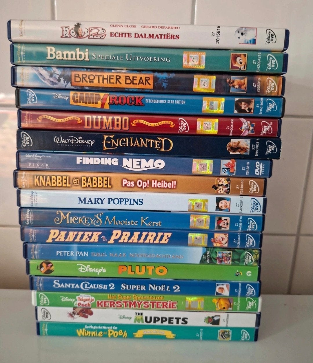 17 Disney films te koop, Verzamelen, Disney, Ophalen of Verzenden, Overige figuren, Zo goed als nieuw, Overige typen