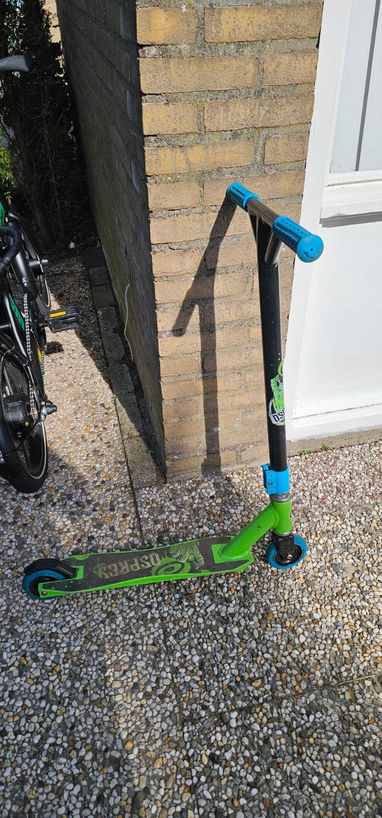 Osprey Stunt Step - Groen/Zwart met Blauwe accenten, Fietsen en Brommers, Ophalen of Verzenden, Gebruikt, Gewone step