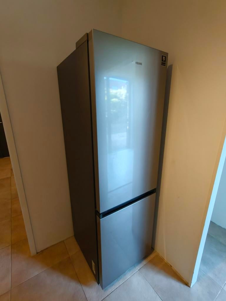 Koel vries combinatie Samsung RB34T600DSA, Ophalen, 200 liter of meer, Met aparte vriezer, 160 cm of meer