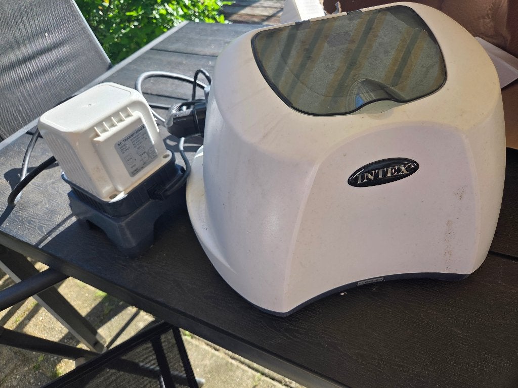 Zoutwatersysteem, Tuin en Terras, Ophalen, Zo goed als nieuw