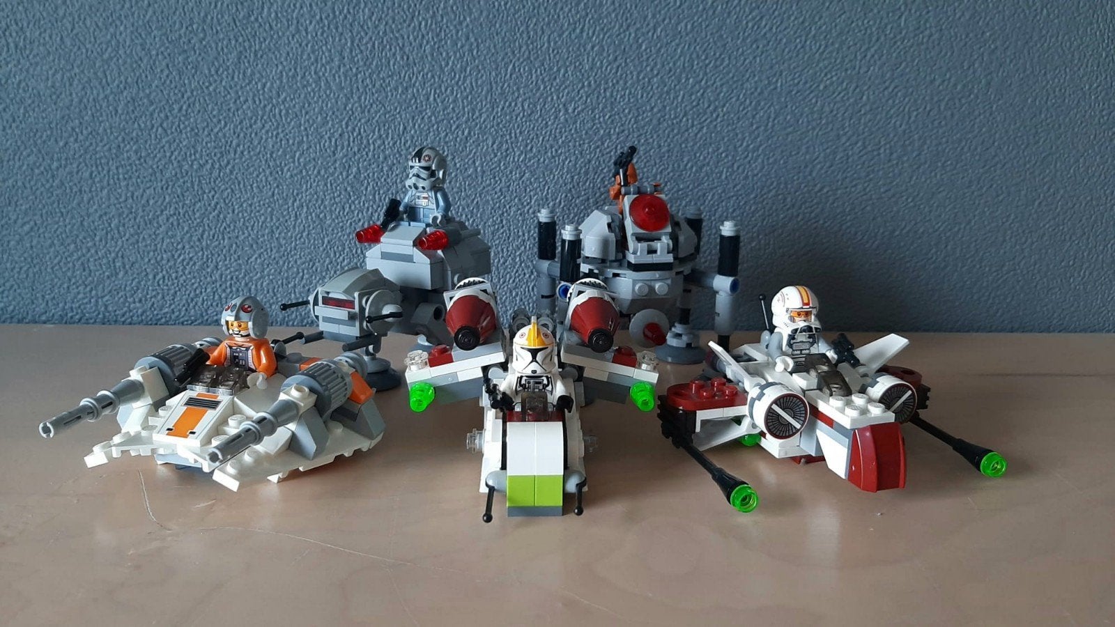 Lego Star Wars Microfighters, Lego, Ophalen of Verzenden, Zo goed als nieuw, Inclusief minifiguren