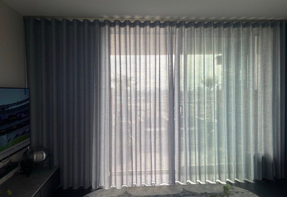 Prachtige blauw-grijze inbetween wave gordijnen 2.61 hoog, Blauw, Ophalen of Verzenden, Inbetween gordijn, Lichtdoorlatend