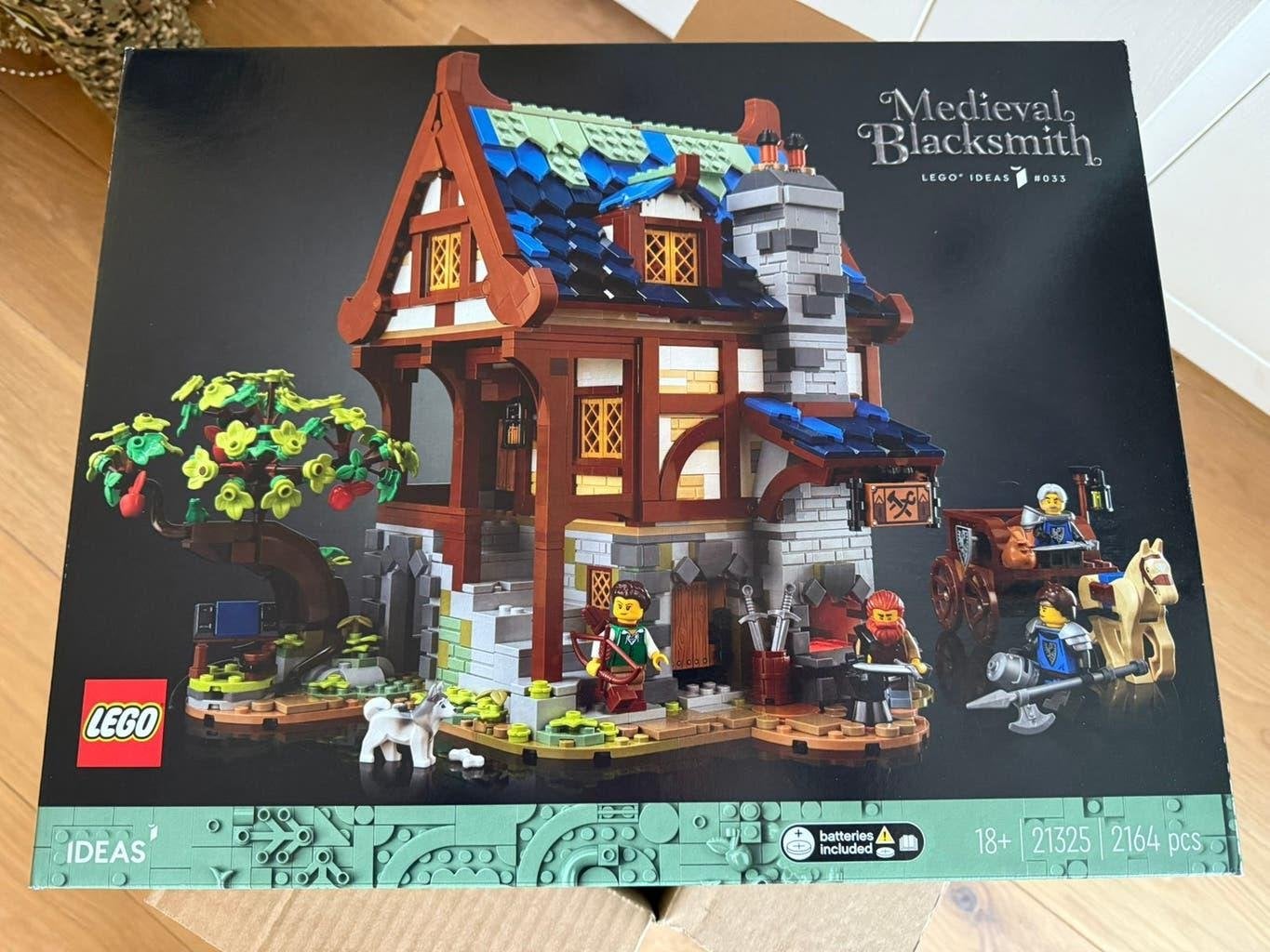 LEGO Ideas Medieval Blacksmith Castle 21325 - nieuw, Lego, Nieuw, Ophalen of Verzenden, Castle