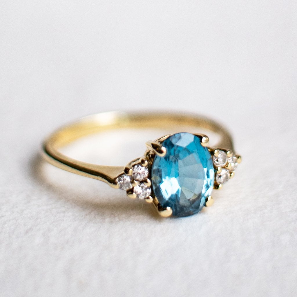 Vintage 9K gouden ring met Topaas & Diamant - 16,75, Ophalen of Verzenden, Dame, Goud, Goud