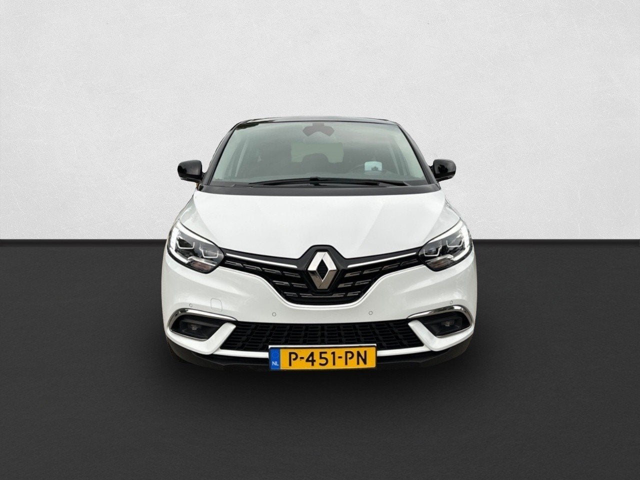 Renault Grand Scénic 1.3 TCe Intens EDC ADAPT CRUISE / LEER, 15 km/l, Gebruikt, 4 cilinders, 1465 kg
