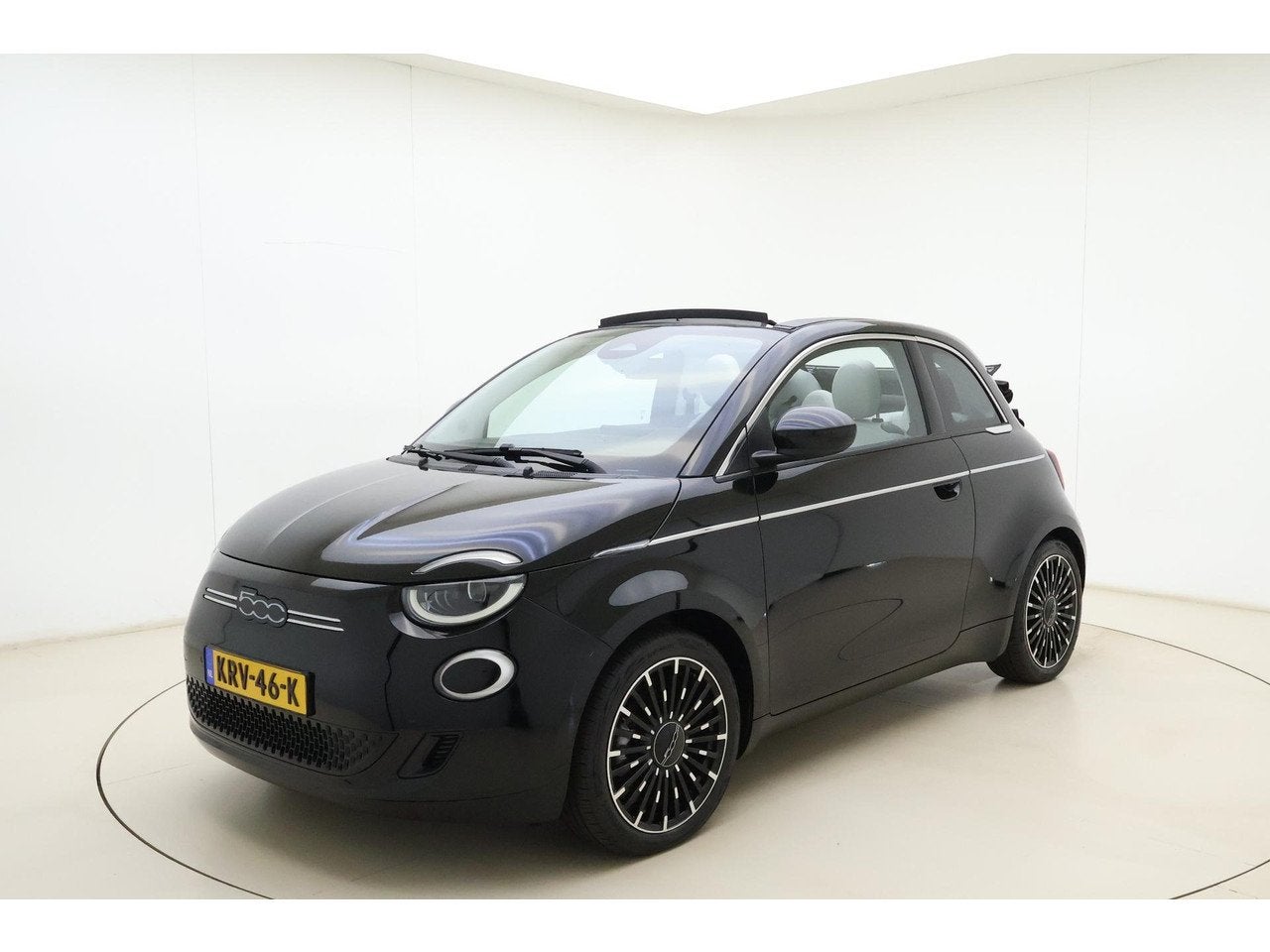 Fiat 500C La Prima 42 kWh Cabrio | SOH 98% | Navigatie | Wei, Auto's, Fiat, Automaat, Gebruikt, 118 pk, Cabriolet