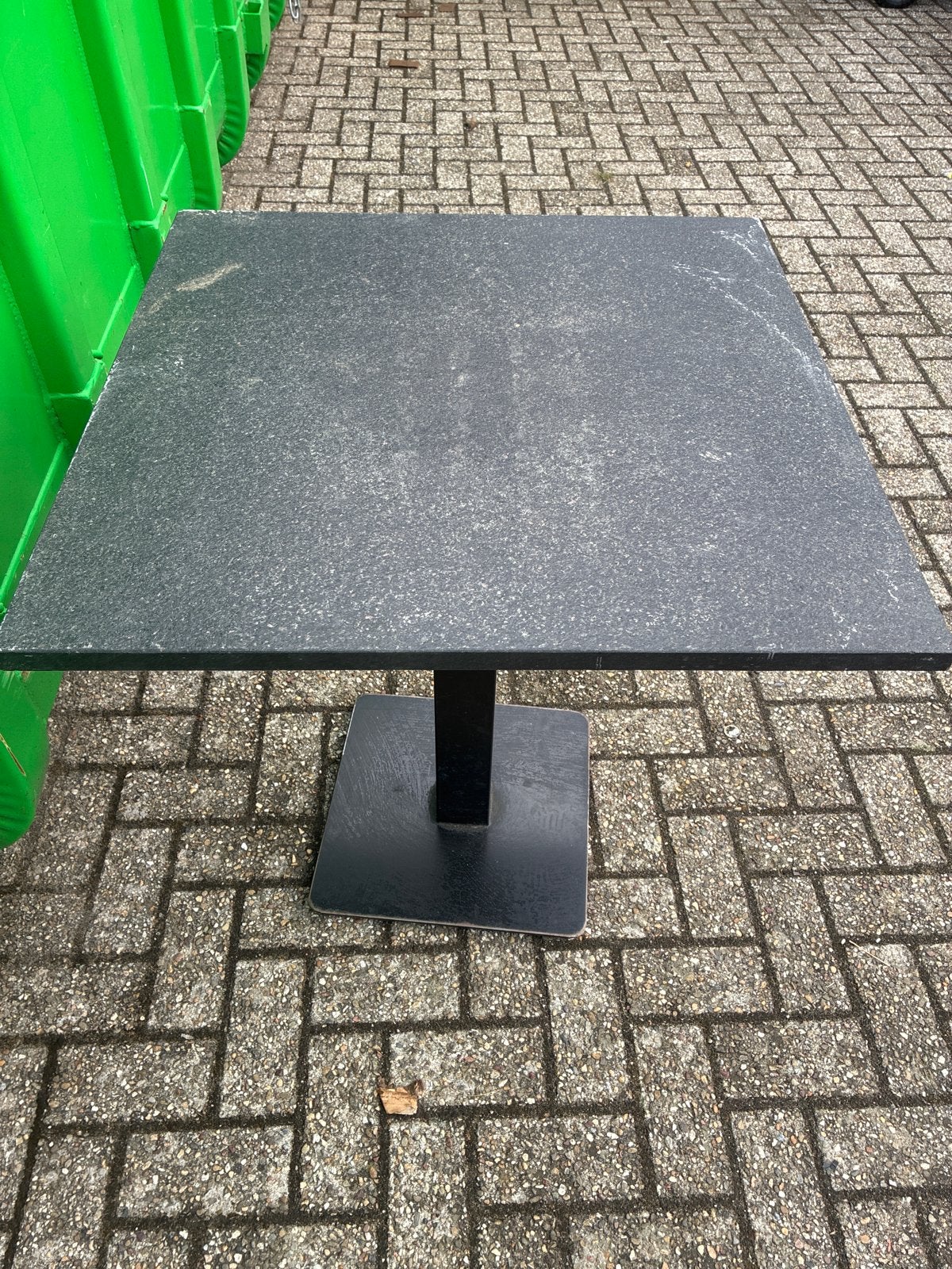 10x Robuuste vierkante tafel met metalen onderstel, Ophalen, Gebruikt, 50 tot 100 cm, Vierkant