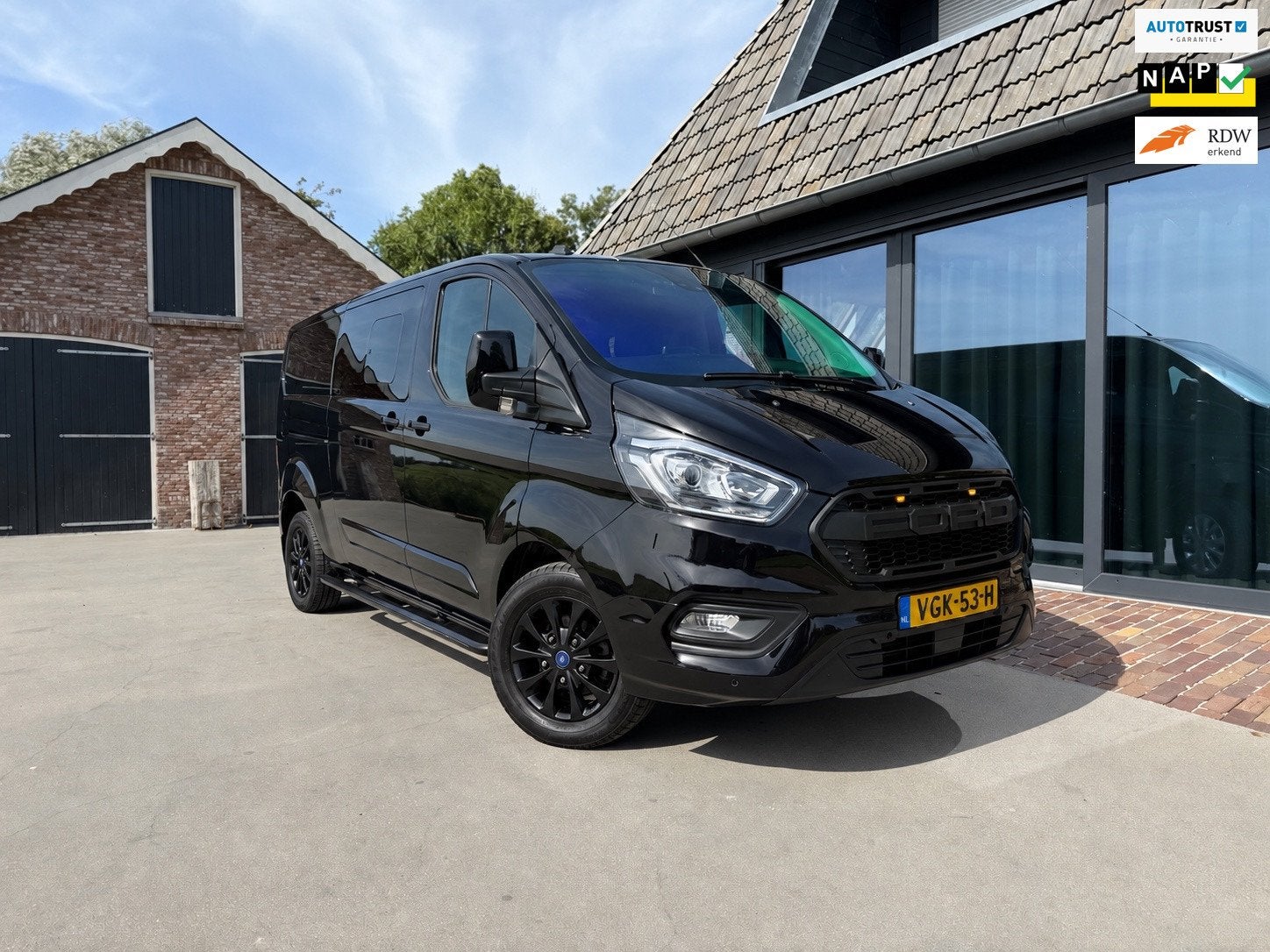 Ford Transit Custom 320 2.0 Automaat 6Pers. Limited DC, Auto's, Bestelauto's, Dealer onderhouden, 15 km/l, 1995 cc, 4 cilinders