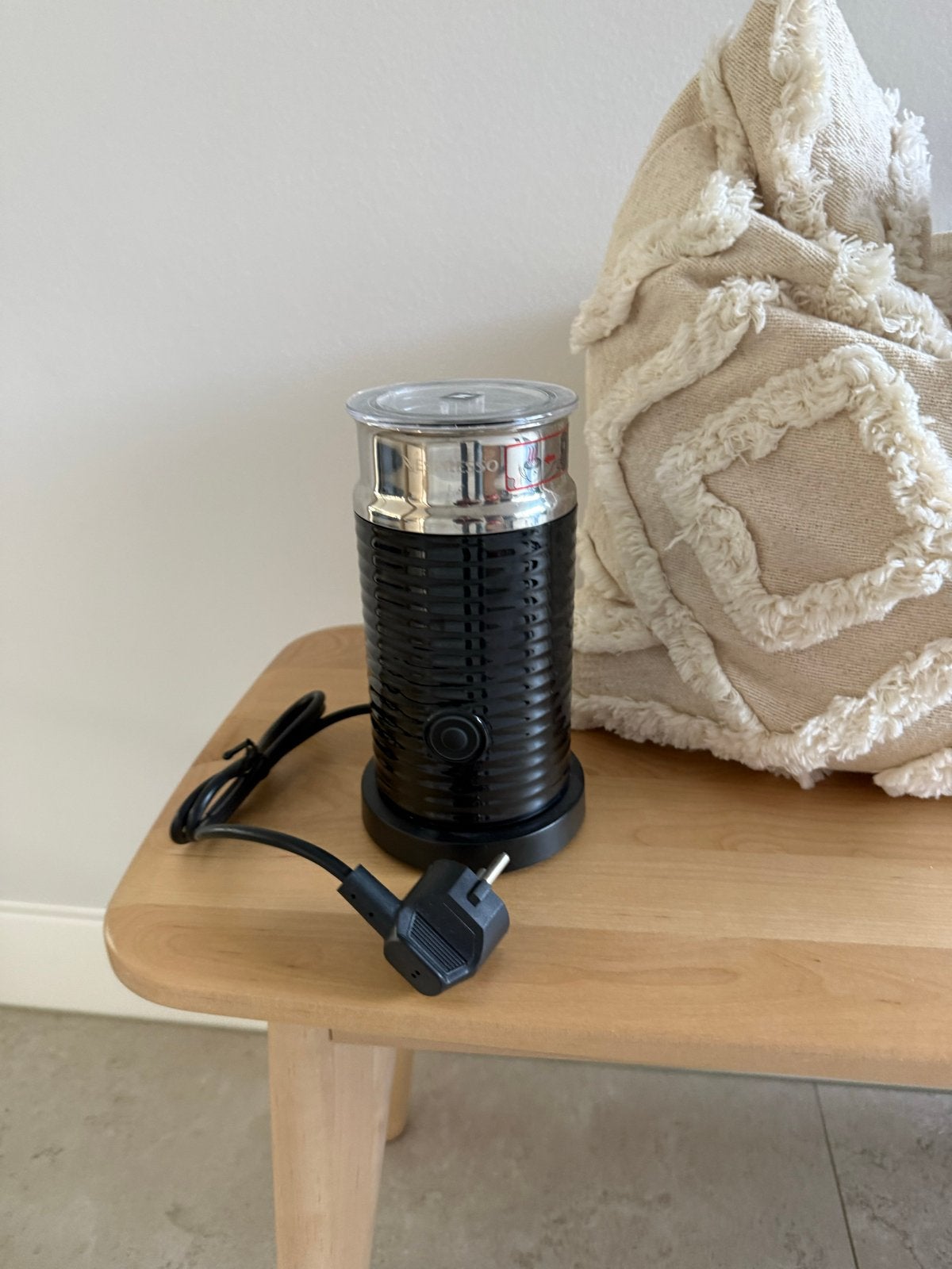 Nespresso Aeroccino 3 Melkopschuimer - Zwart, Witgoed en Apparatuur, Ophalen, Zo goed als nieuw, Elektrische melkopschuimer