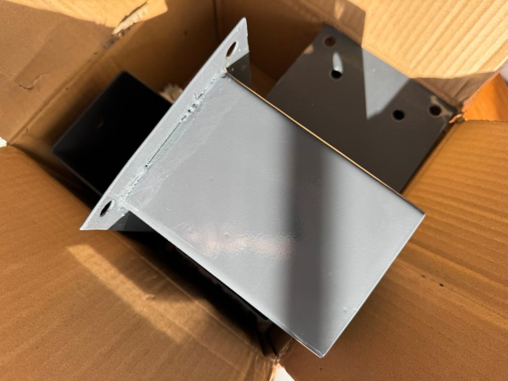 Nieuw! Set van 4 vidaXL Paalhouders (101x101 mm) – Antraciet, Ophalen of Verzenden, Nieuw, Minder dan 180 cm, Palen