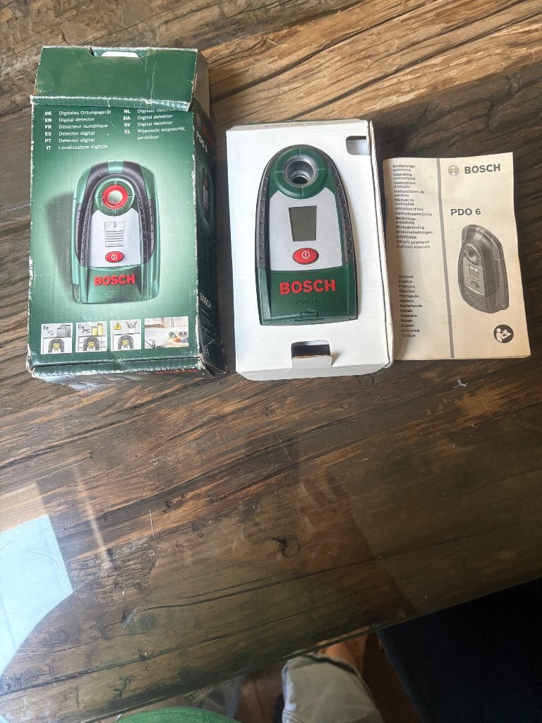 Bosch PDO 6 Digitale Leidingdetector - Nieuw in doos, Doe-het-zelf en Verbouw, Ophalen of Verzenden, Zo goed als nieuw, Overige meters