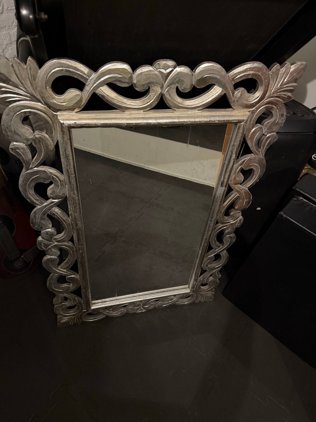 Decoratieve barok spiegel met sierlijke lijst, Ophalen, Gebruikt, 100 tot 150 cm, Rechthoekig