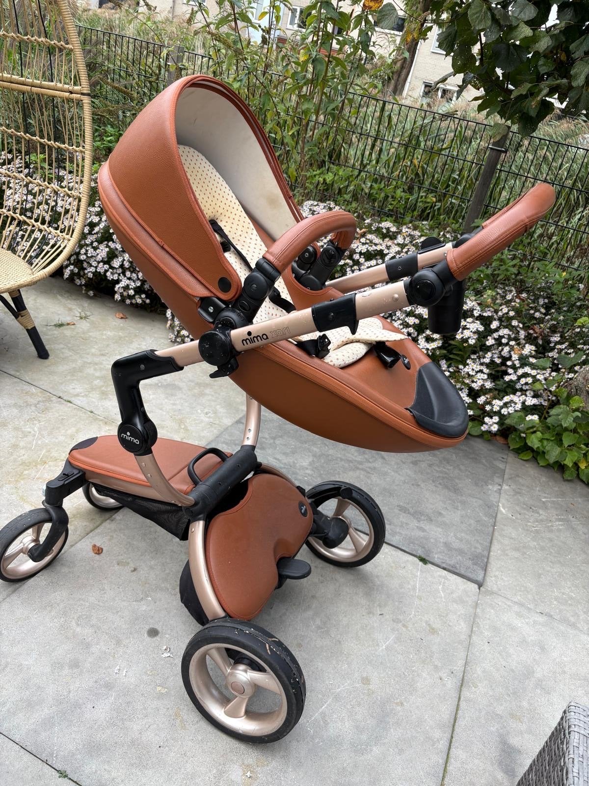 Mima Xari Combiwagen - Bruin met Gouden Details, Kinderen en Baby's, Gebruikt, Combiwagen, Met reiswieg, Ophalen