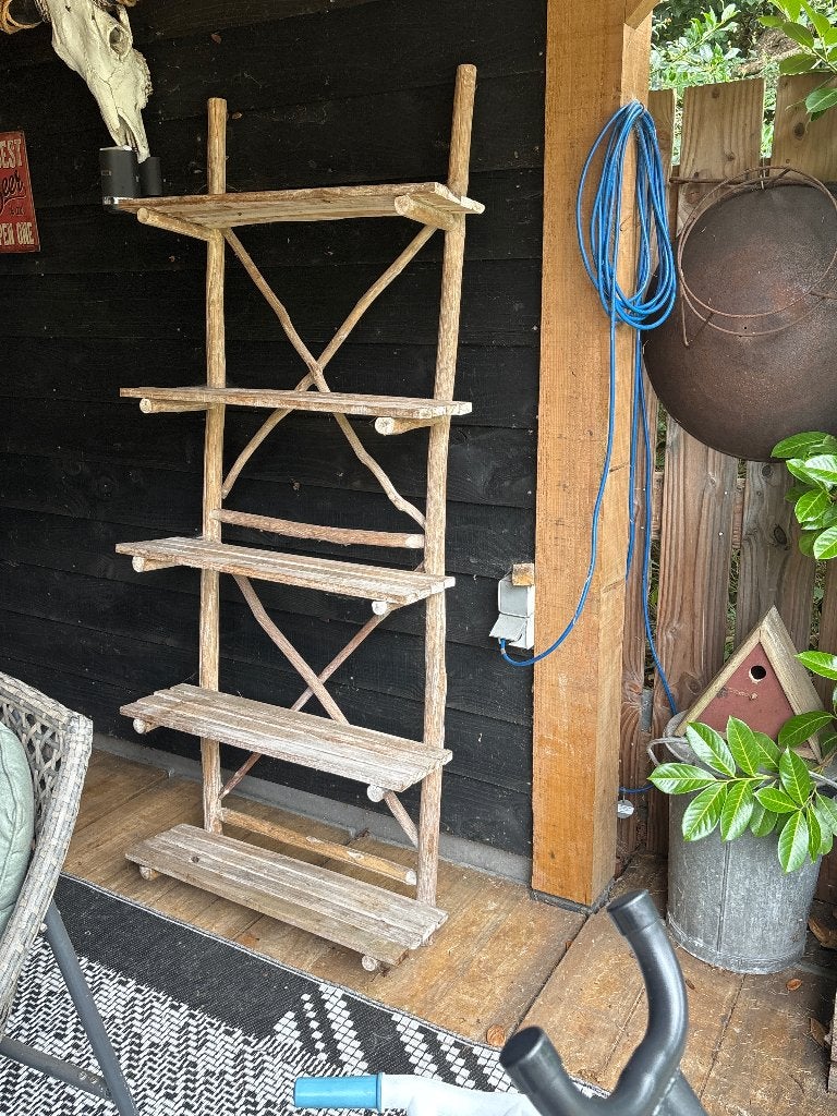 Decoratief houten wandrek, Ophalen, Met plank(en), Gebruikt, Minder dan 150 cm