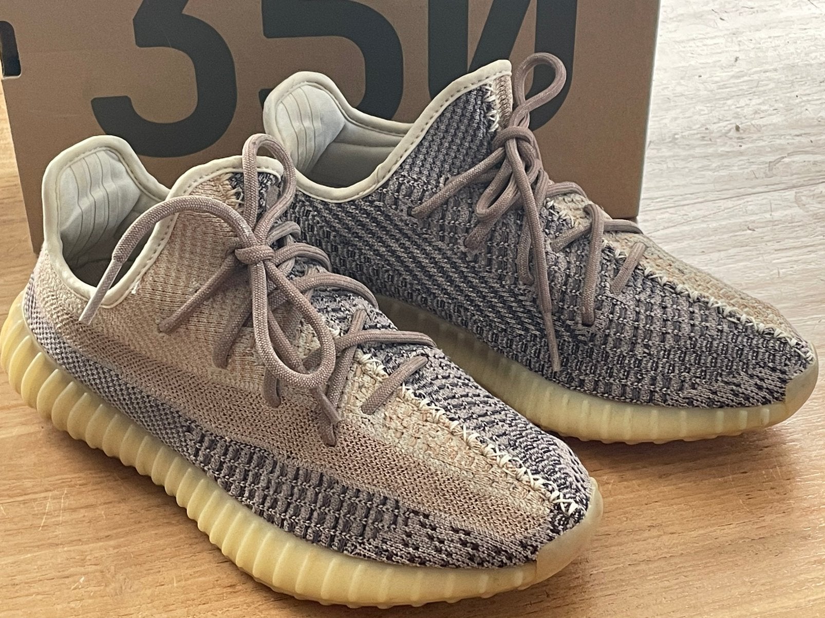 YEEZY BOOST 350 V2 [7 1/2], Ophalen, Gedragen, Overige kleuren