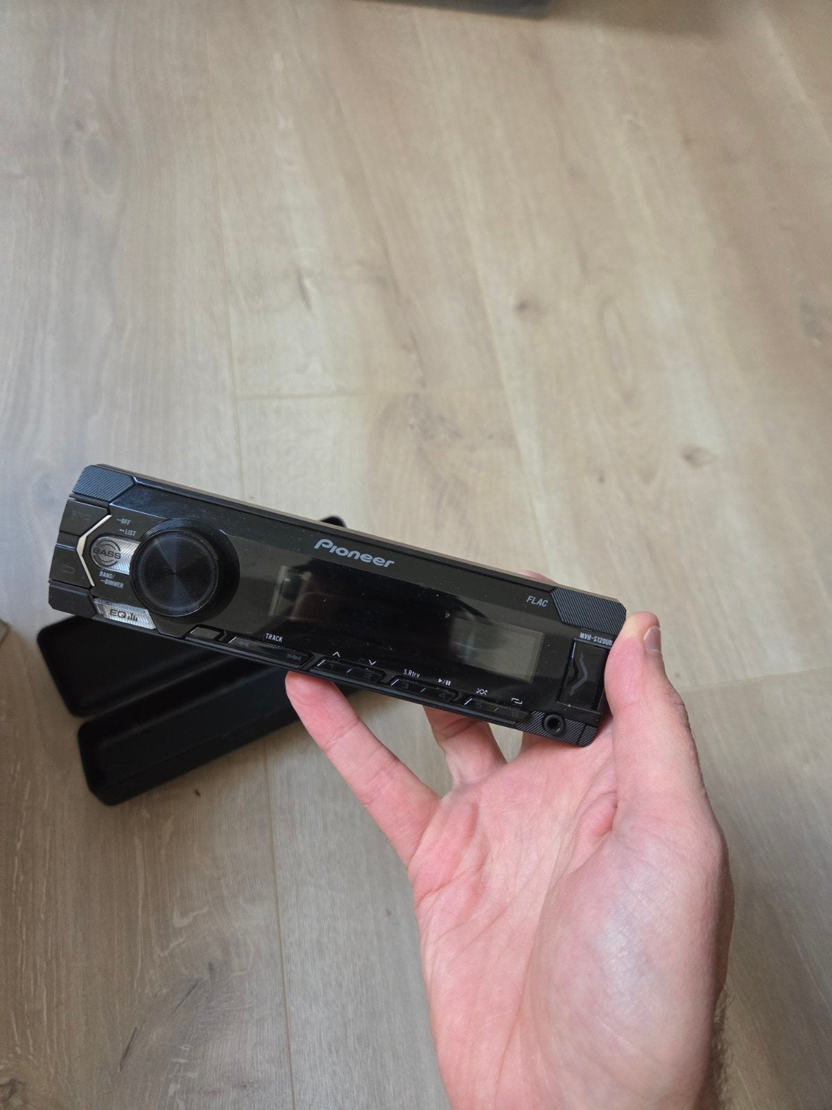 Pioneer MVH-S120UB Autoradio met USB en AUX, Auto diversen, Ophalen of Verzenden, Zo goed als nieuw