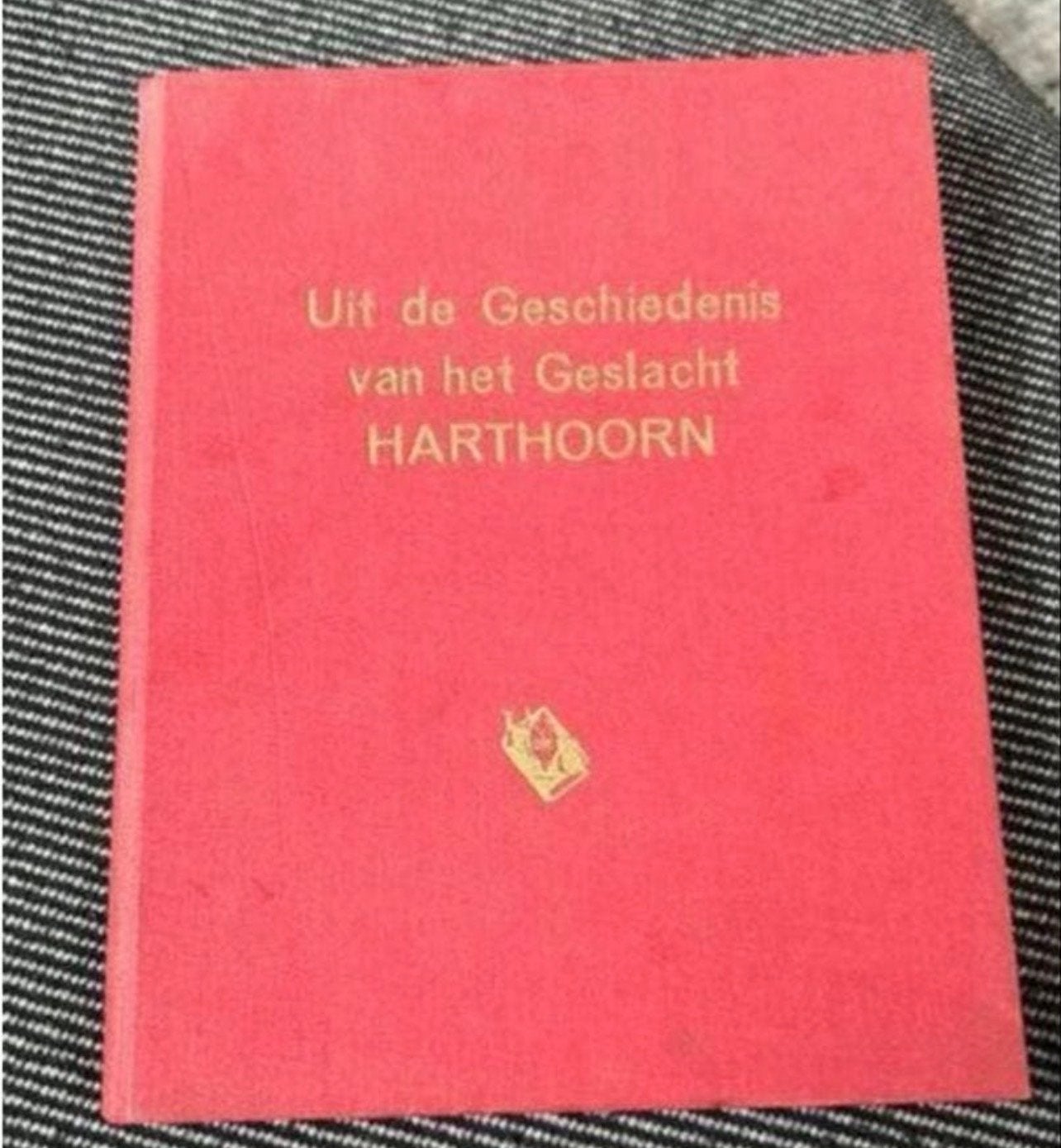 Genealogie geslacht Harthoorn - Uit de Geschiedenis, Boeken, Ophalen of Verzenden, Gelezen