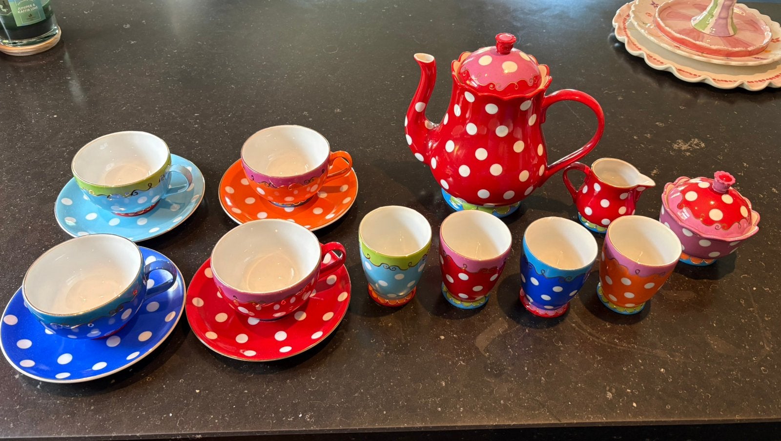 Oilily Polkadot servies ; special edition voor Douwe Egberts, Overige merken, Overige typen, Vintage, Ophalen of Verzenden