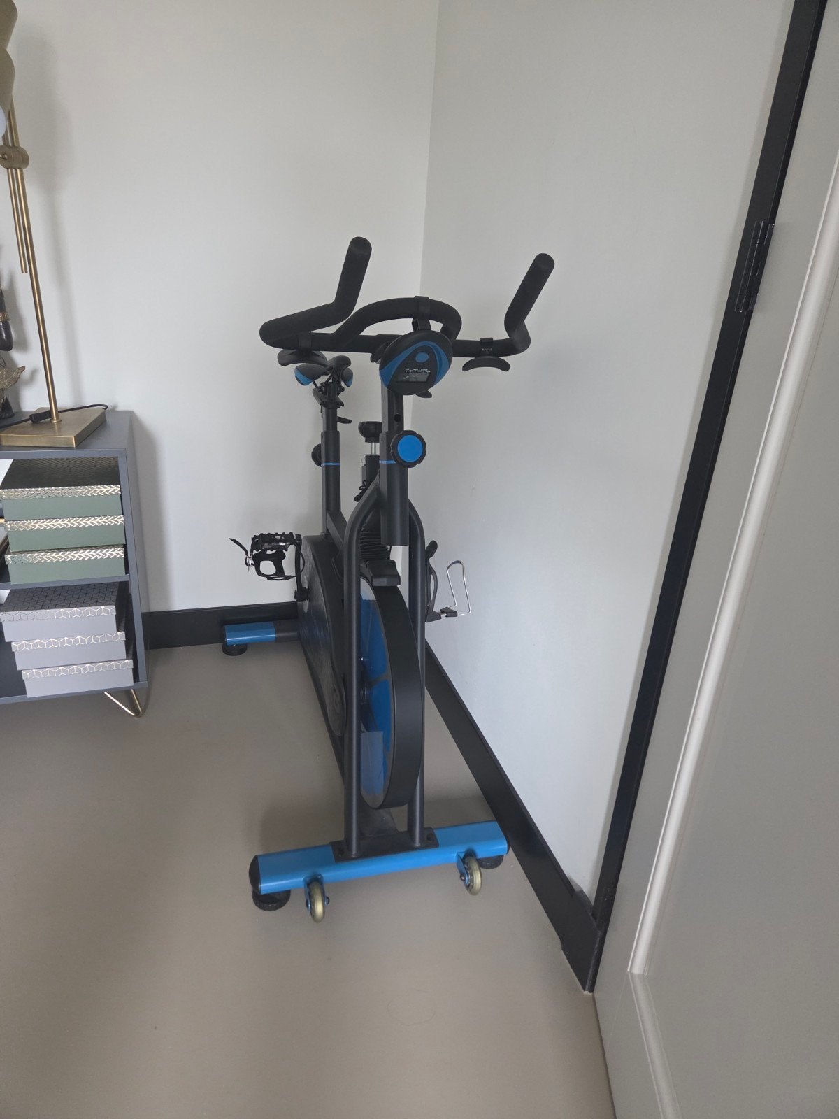 FitBike Race Magnetic Home Spinningfiets, Sport en Fitness, Spinningfiets, Ophalen of Verzenden, Zo goed als nieuw, Metaal