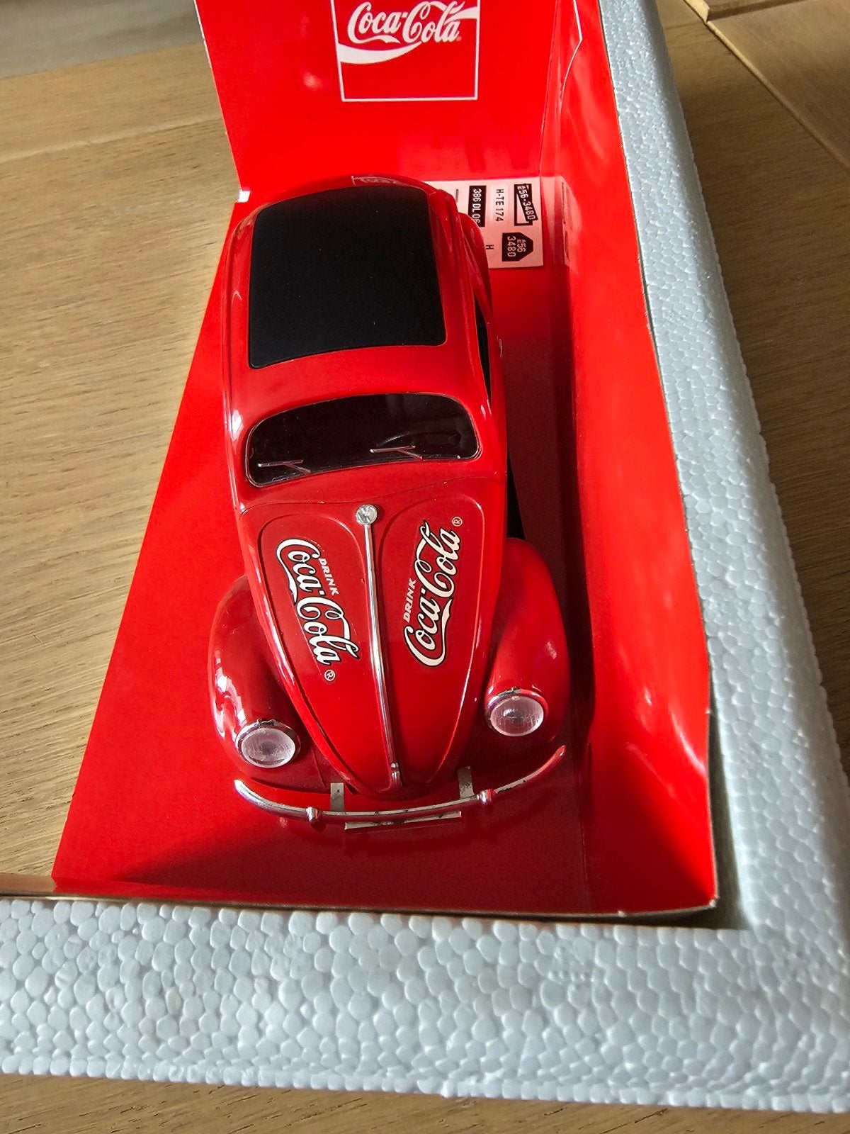 TE KOOP MOOIE COCA COLA VW COCCINELLE BERLINE SCHAAL1:17

SC, Ophalen of Verzenden, Zo goed als nieuw, Auto, Solido