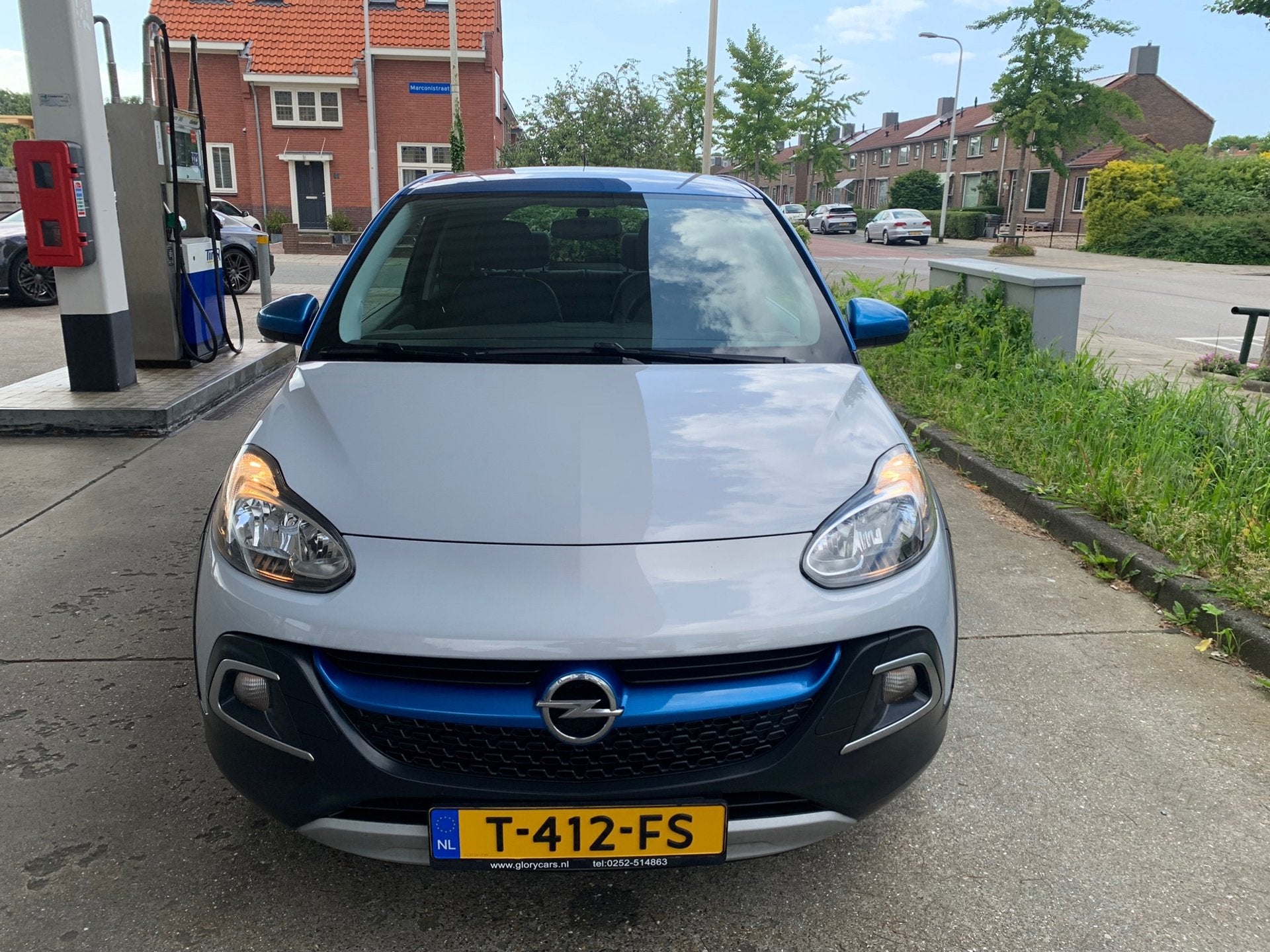 Opel ADAM 1.4 ROCKS-FAVORITE-NAVI-CRUISE-ALLE OPTIE, Auto's, Voorwielaandrijving, 4 cilinders, Leder en Stof, Automatische klimaatregeling