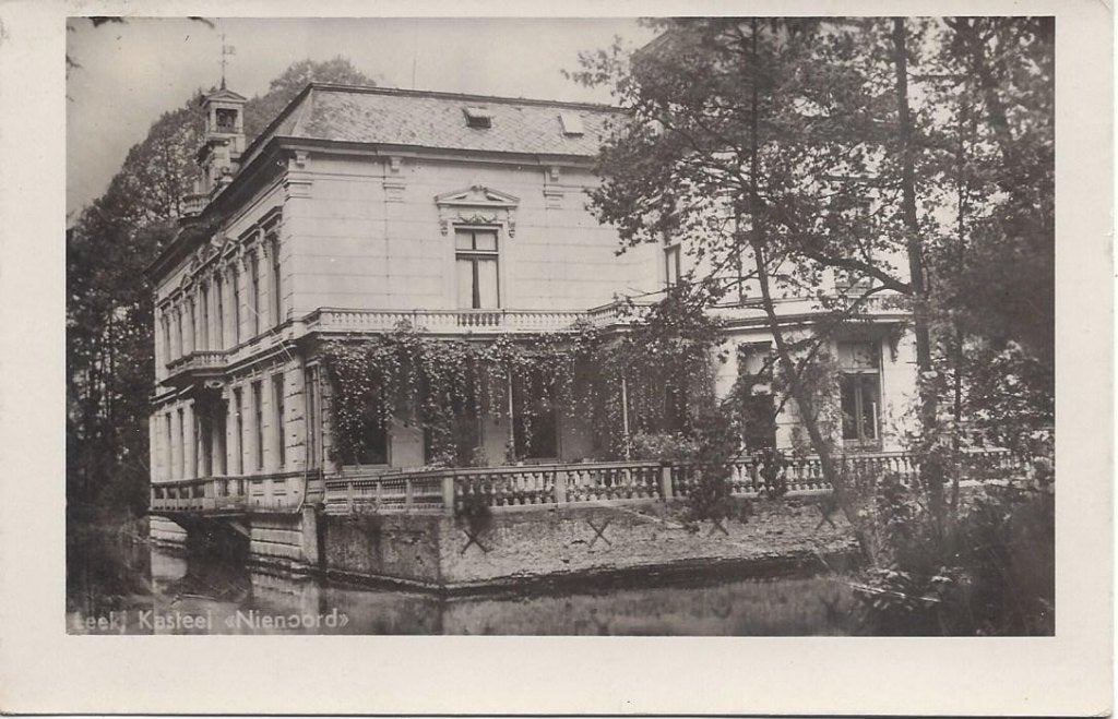 Leek (Gr.) Kasteel Nienoord, gelopen 1949, Ophalen of Verzenden, 1940 tot 1960, Gelopen, Groningen