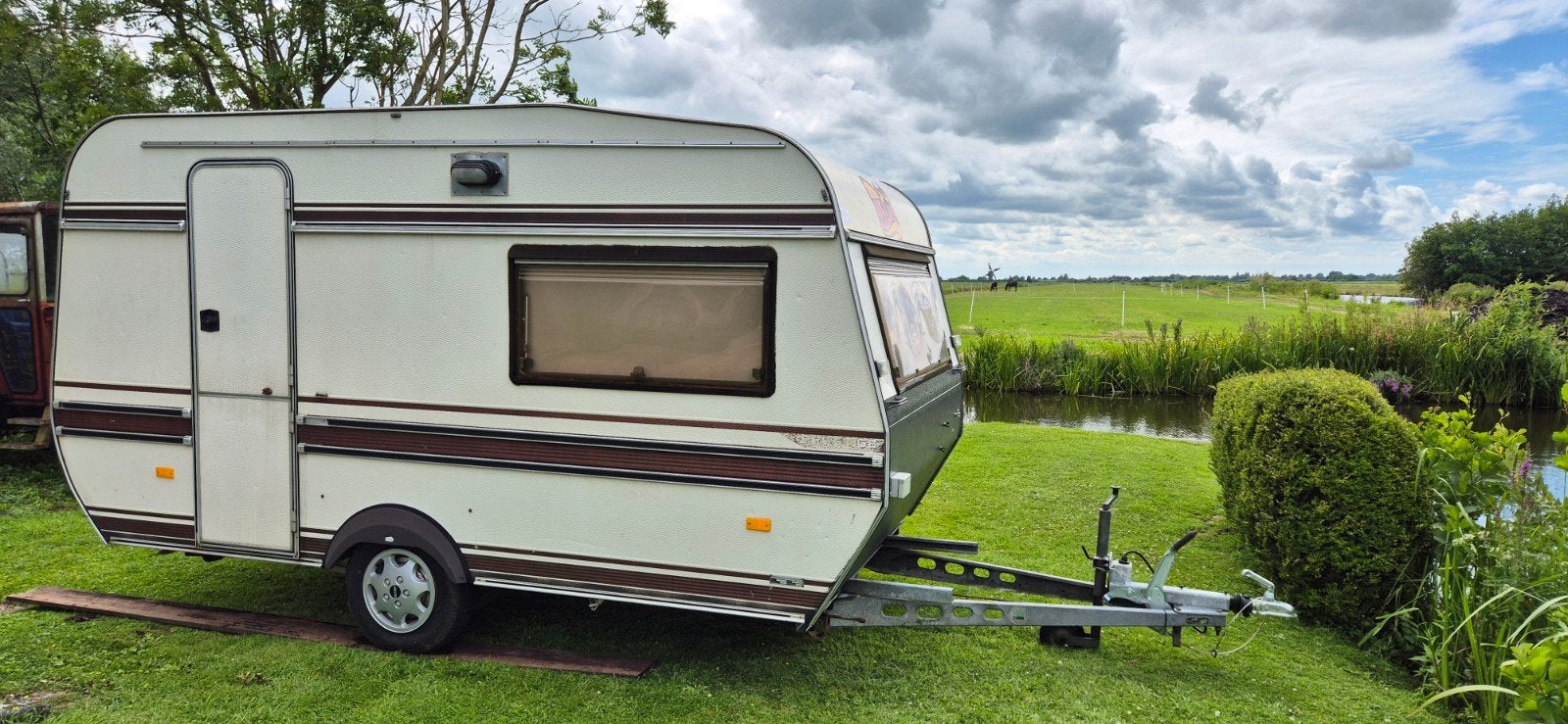 Caravan Hobby Pestige., Caravans en Kamperen, Caravans, Rondzit, Hobby, Particulier, Koelkast
