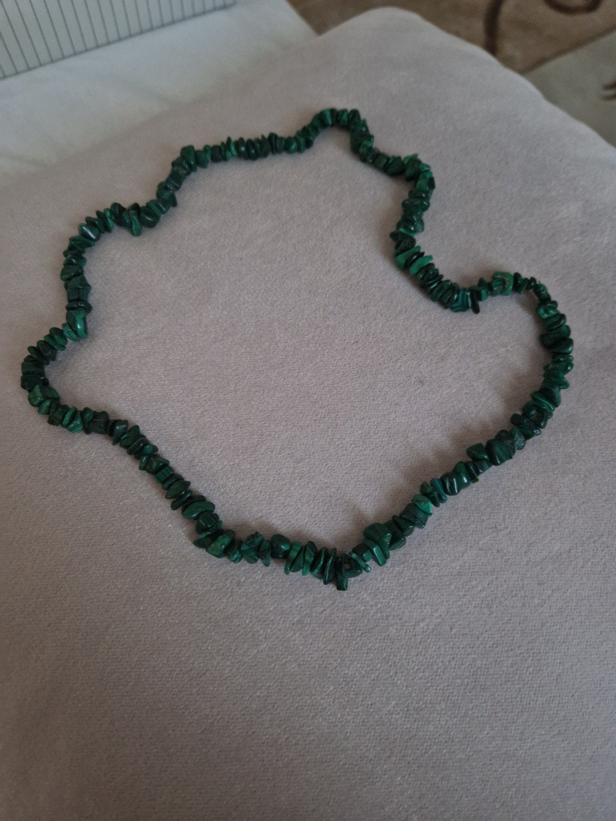 Mooie groene ketting van steen of mineraal, Gebruikt, Ophalen of Verzenden, Steen of Mineraal, Met edelsteen