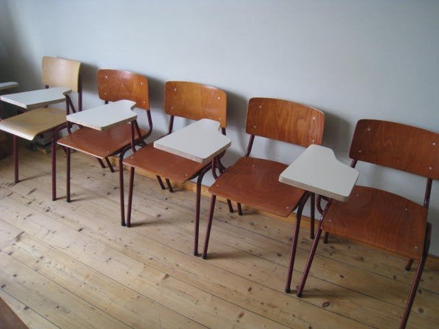 5 retro jaren 70 houten schoolstoel, alles in perfete staat, Antiek en Kunst, Ophalen
