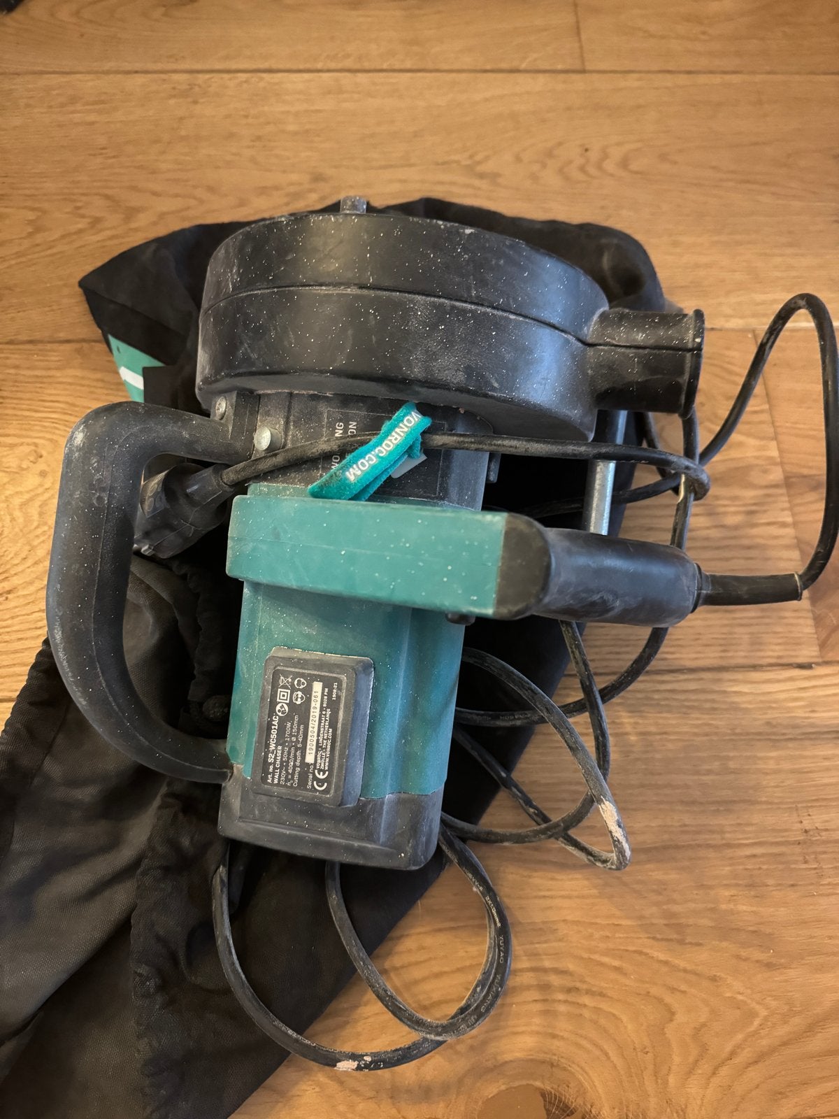 Sleuvenfrees - Goede staat, direct te gebruiken, Ophalen of Verzenden, Gebruikt, Elektrisch, Sleuvenfrees