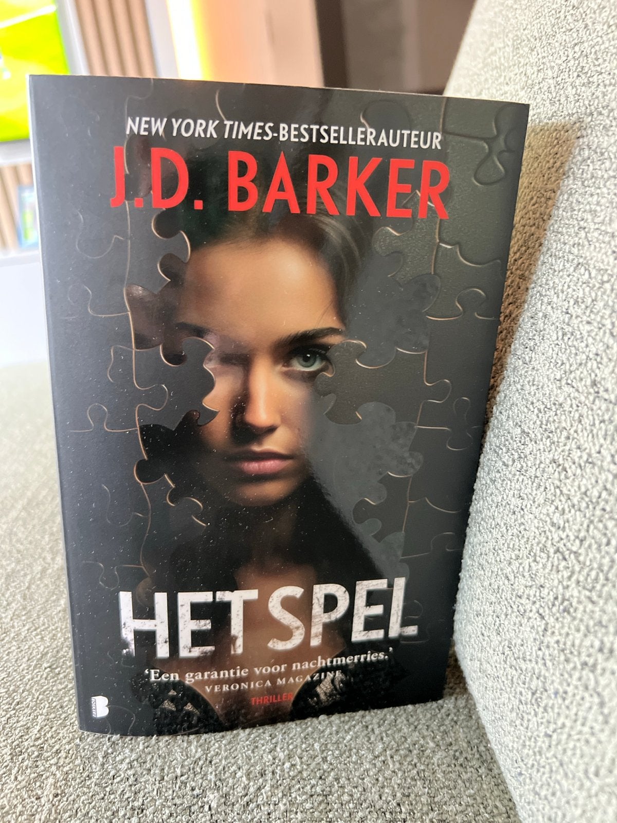 J.D. Barker - Het Spel (Thriller), Ophalen of Verzenden, Zo goed als nieuw, Nederland