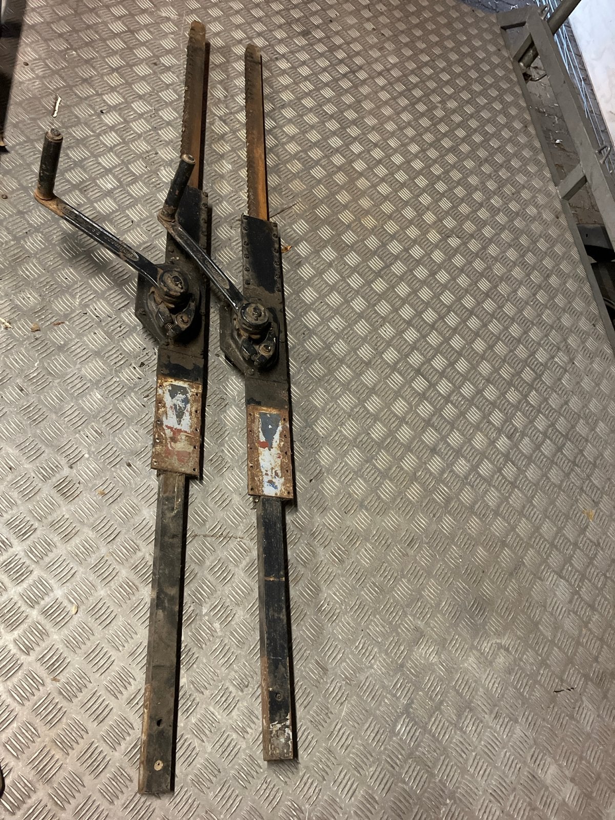 Dommekracht - Mechanische Krik, Ophalen, Gebruikt, Mechanisch, Schaarkrik