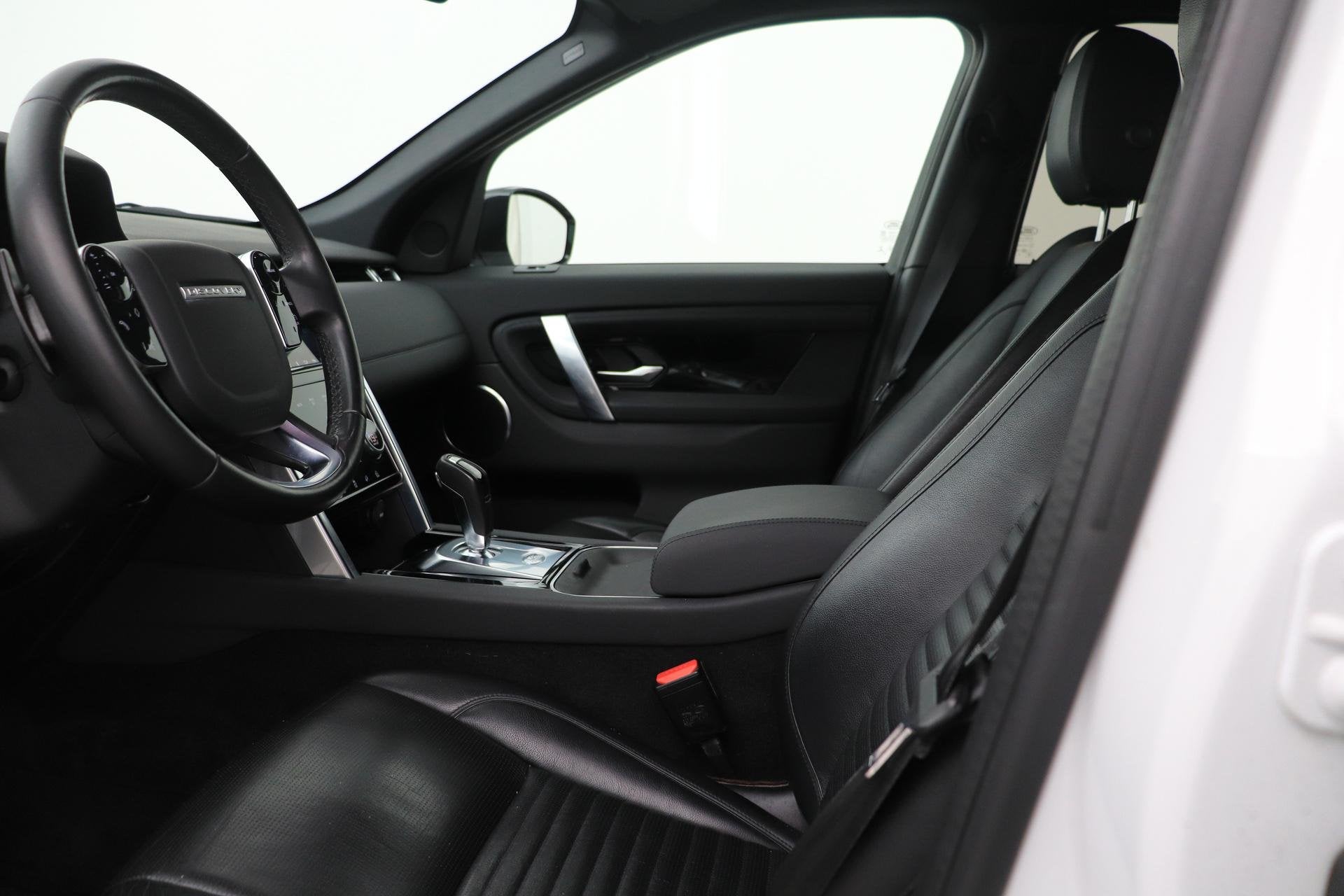 Land Rover Discovery Sport P200 R-Dynamic | Trekhaak | Camer, Gebruikt, 4 cilinders, 2000 kg, Discovery Sport
