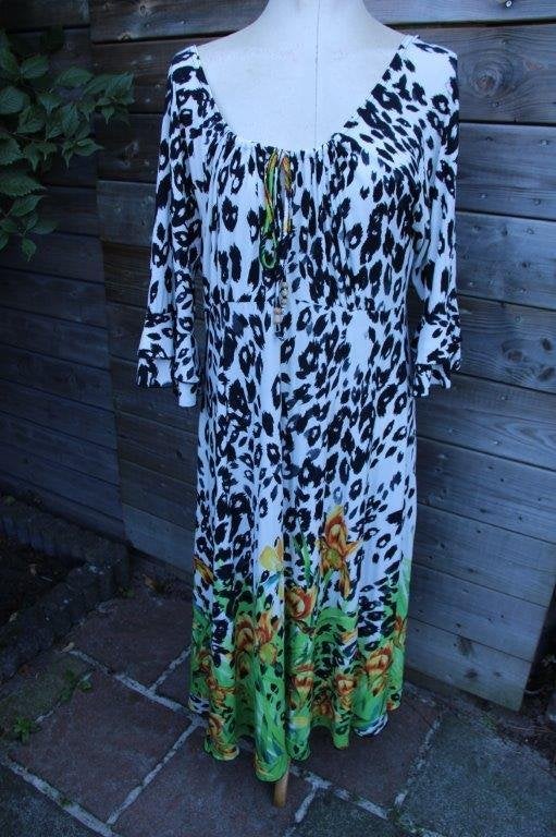 Jurk gekleurd Yoek mt M Vaste prijs, Kleding | Dames, Yoek, Meerkleurig, Maat 42/44 (L), Ophalen of Verzenden