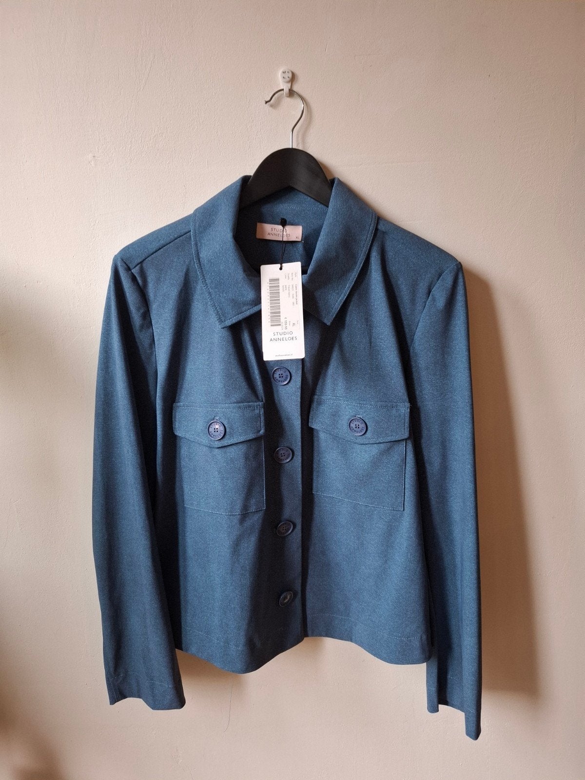 Studio Anneloes travelstof denim jacket Claire XL/42, Studio Anneloes, Blauw, Maat 42/44 (L), Nieuw
