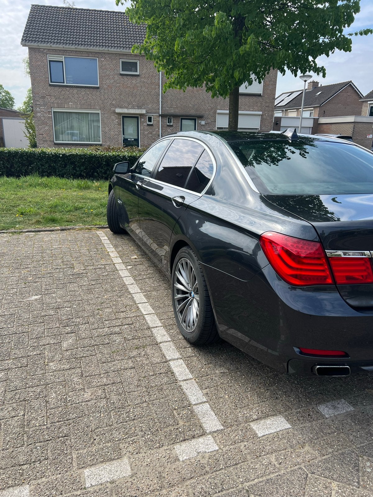 BMW 2012 Grijs, Auto's, BMW, Particulier, Benzine, Sedan, Geïmporteerd, Zilver of Grijs, Ophalen