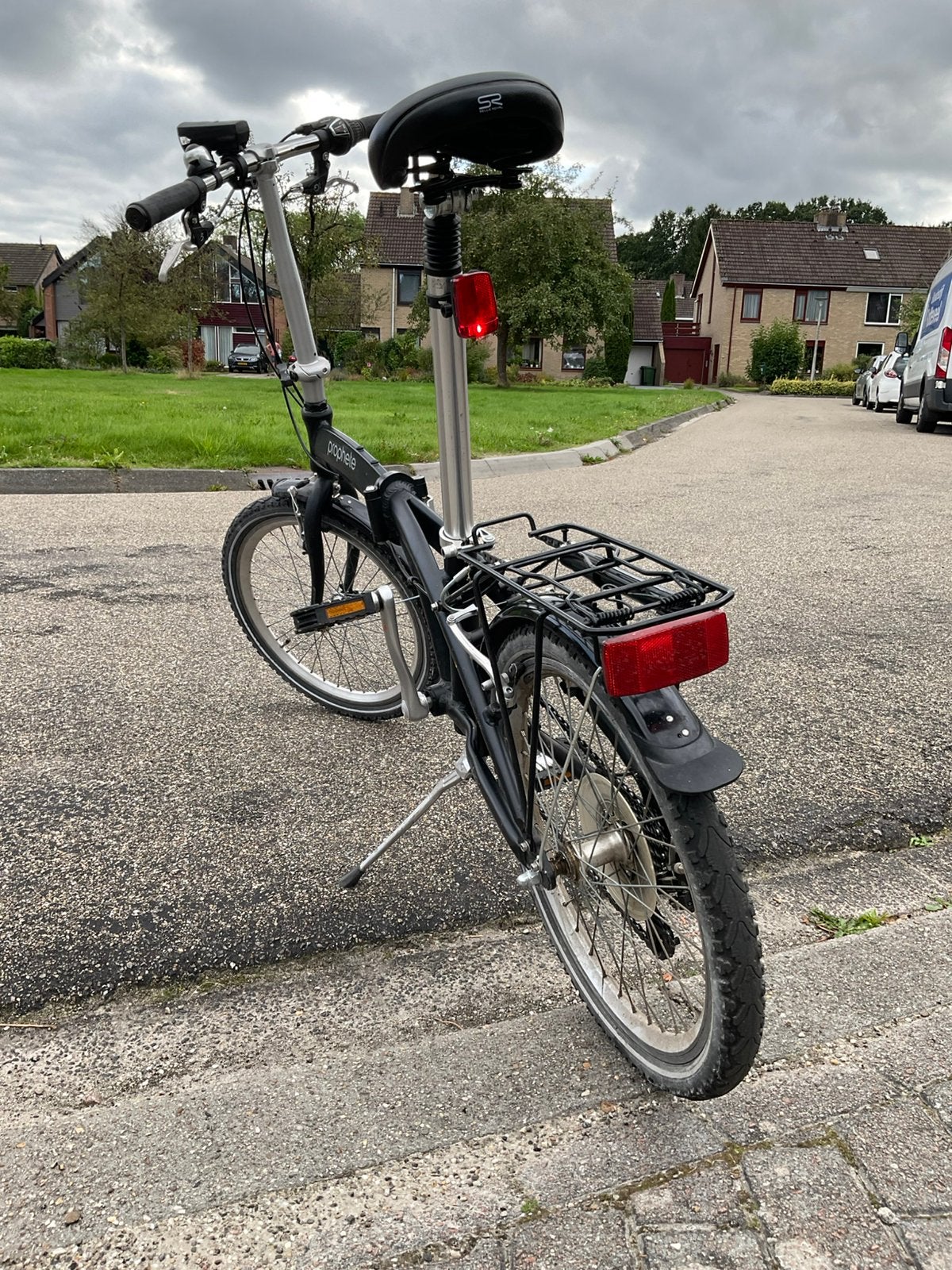 Foto 7 van 2 vouwfietsen Prophete, zwart met 20 inch wielen