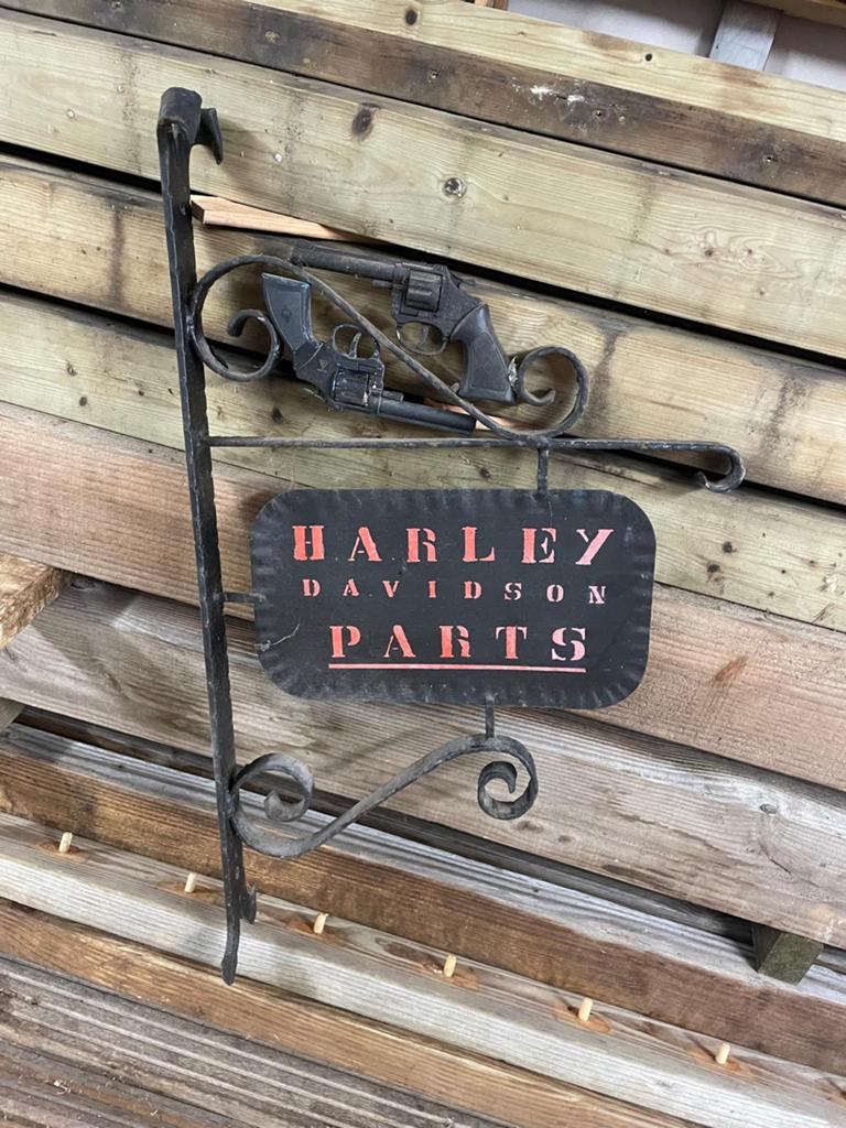Harley Davidson man cave boord, Ophalen, Gebruikt