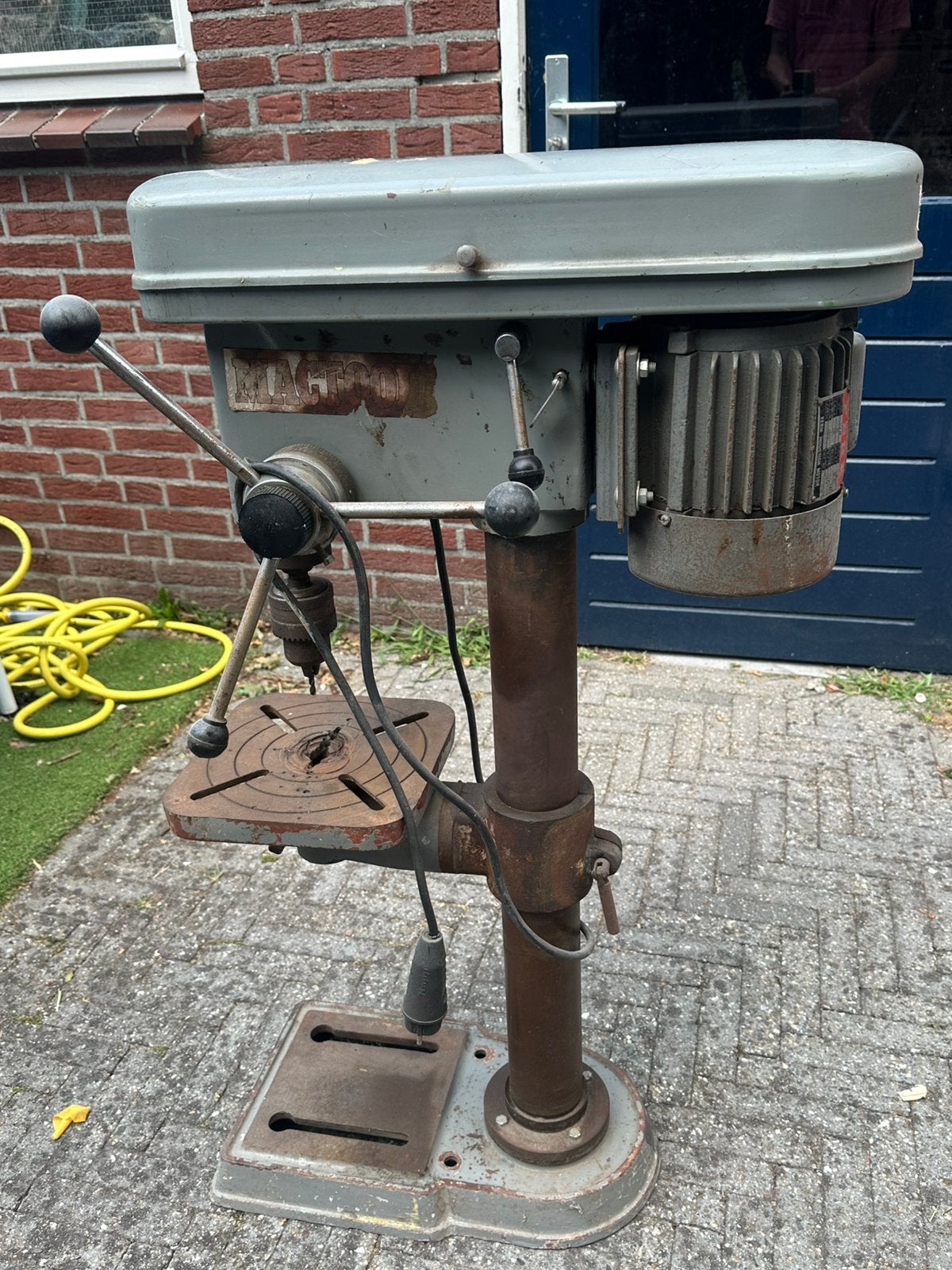 Kolomboormachine, Ophalen, Zo goed als nieuw, Boormachine