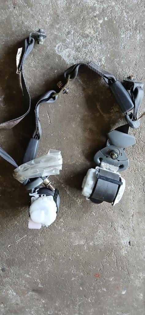 Gordel set (links en rechts), Ophalen, Gebruikt, Seat