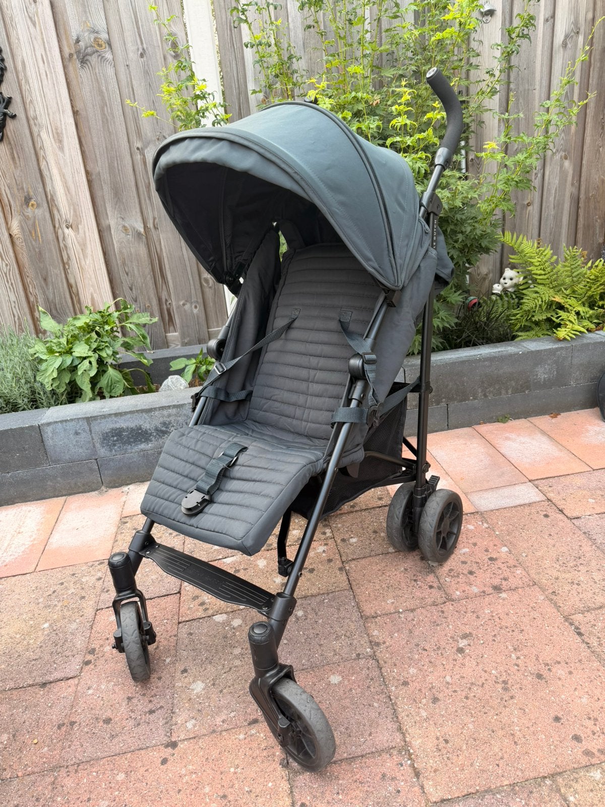 Mooie Little Dutch Buggy!, Kinderen en Baby's, Buggy's, Ophalen, Zo goed als nieuw, Overige merken, Verstelbare rugleuning
