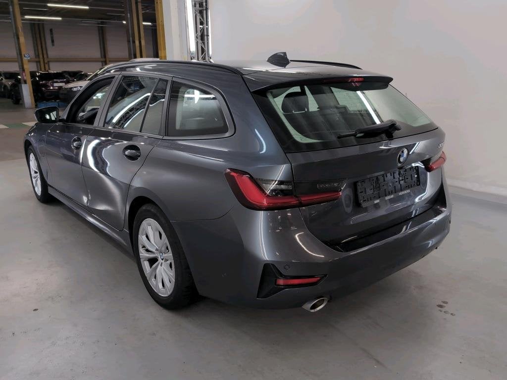 BMW 3-serie Touring 330e Aut Live Coc.p Keyless LED All-in B, Automaat, 1998 cc, Achterwielaandrijving, Gebruikt