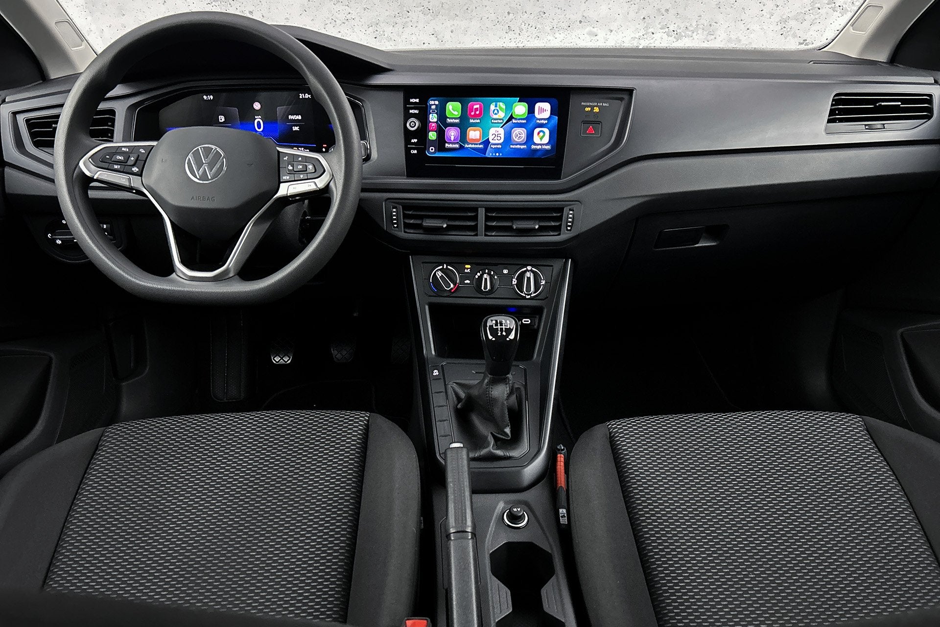 Foto 2 van Volkswagen Polo 1.0 | LED-koplampen | Cruise control | Virtu