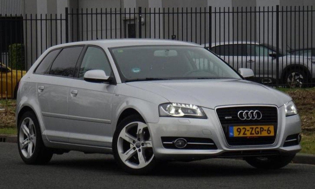 Audi A3 1.2TFSI 77KW SB 2012 Grijs, Auto's, Audi, Voorwielaandrijving, 4 cilinders, Origineel Nederlands, 1200 kg