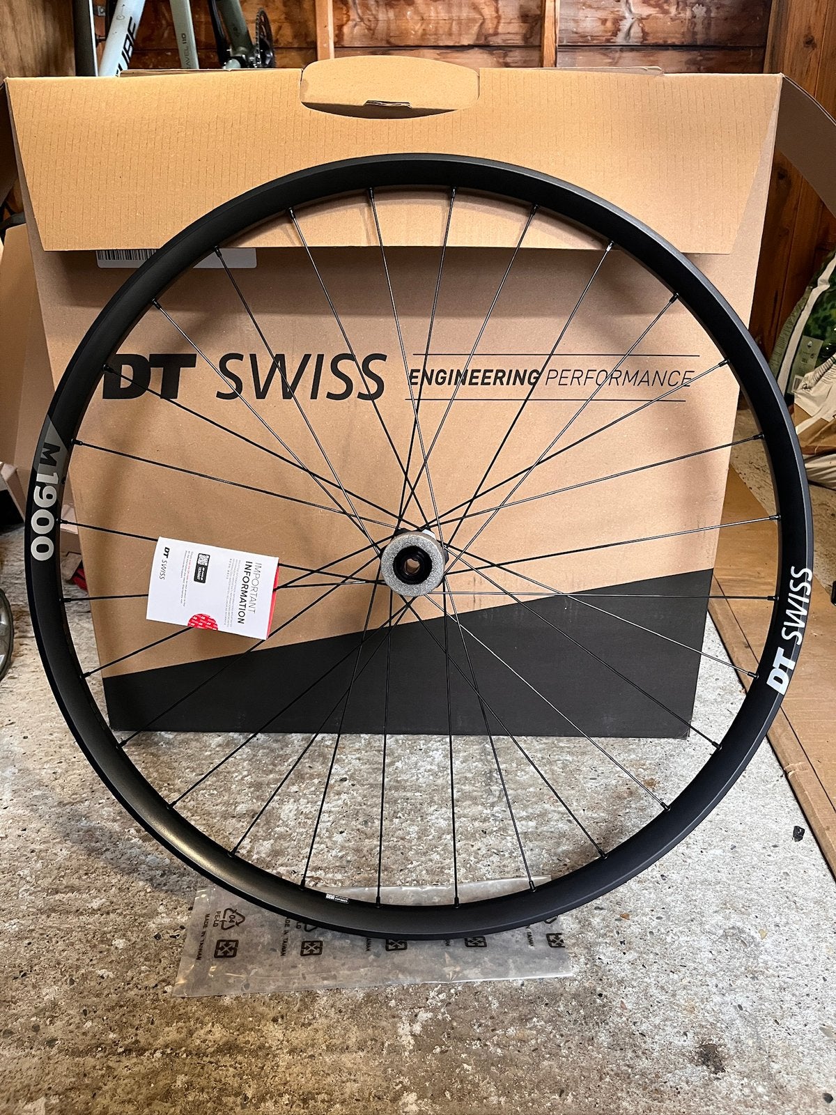 DT Swiss M1900 Spline 30 DB Rear Wheel (29"), Fietsen en Brommers, Wiel, Ophalen of Verzenden, Zo goed als nieuw, Aluminium